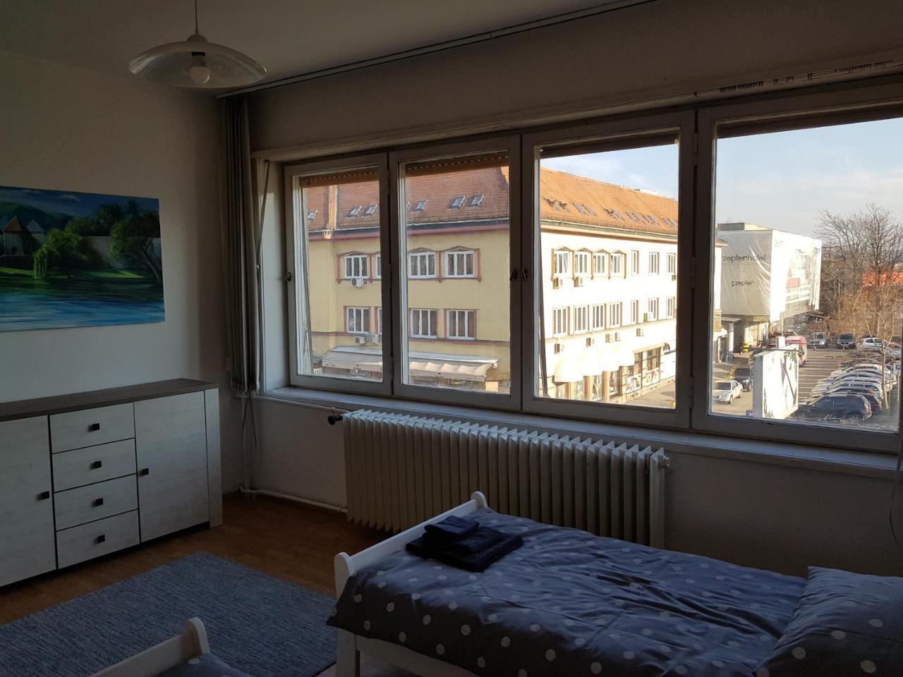 באניה לוקה Sara Apartment מראה חיצוני תמונה