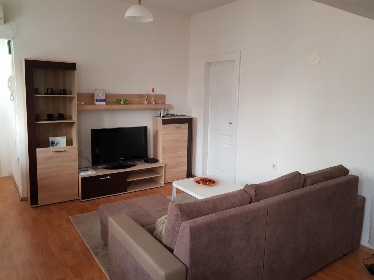 באניה לוקה Sara Apartment מראה חיצוני תמונה
