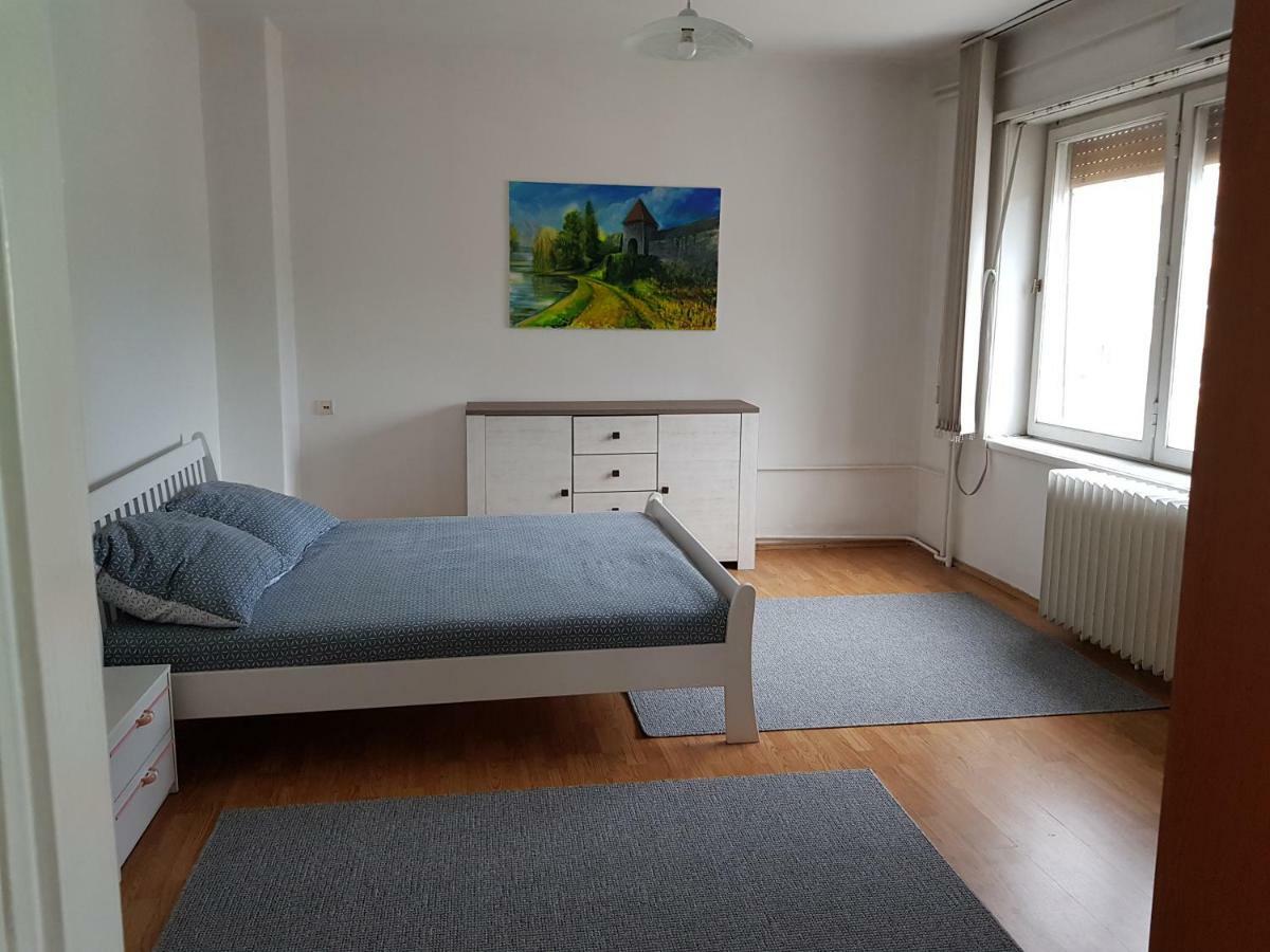 באניה לוקה Sara Apartment מראה חיצוני תמונה
